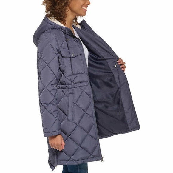 Levi's Womens' Quilted Parka with Plush Hood - Picture 2 of 6